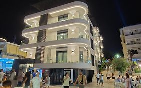 Lion Gate Hotel